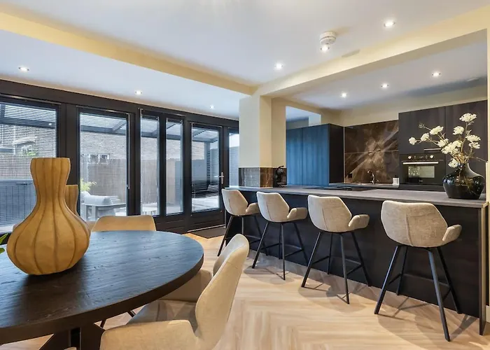 Gloednieuw En Prachtig Ingericht 3persoons Nijmegen