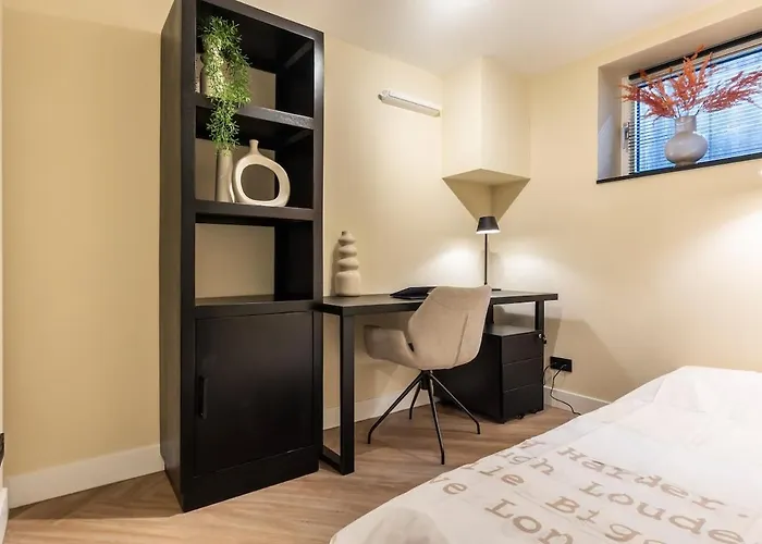 Gloednieuw En Prachtig Ingericht 3persoons * Nijmegen